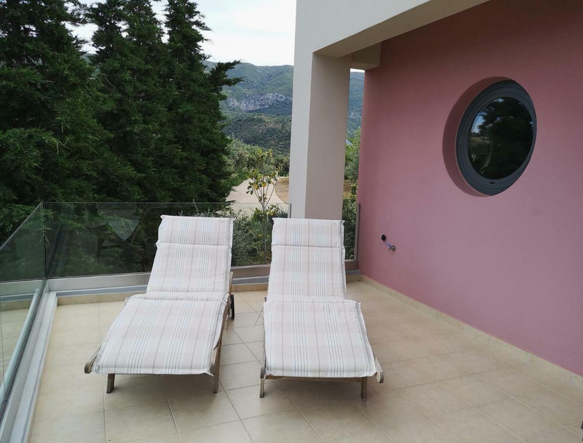 Saronic Topview Villa Galatas  Exterior photo